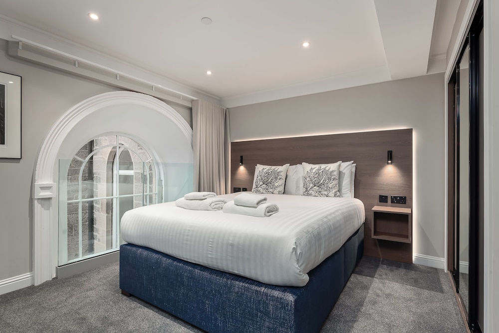 destiny scotland george iv apartments