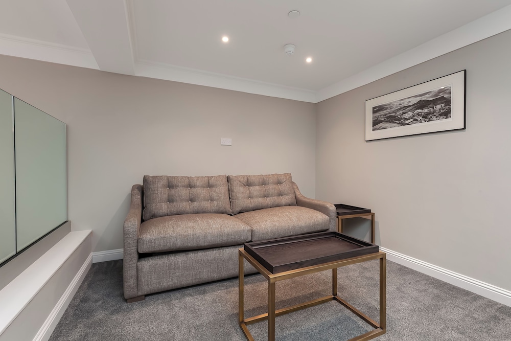 destiny scotland george iv apartments