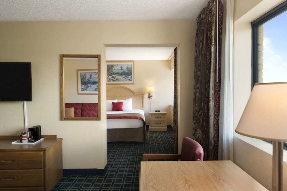 ramada by wyndham titusville kennedy space center