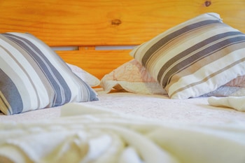 velinn pousada toca do guaiamum