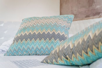 velinn pousada toca do guaiamum