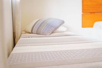 velinn pousada toca do guaiamum