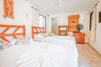 velinn pousada toca do guaiamum