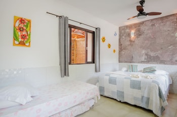 velinn pousada toca do guaiamum