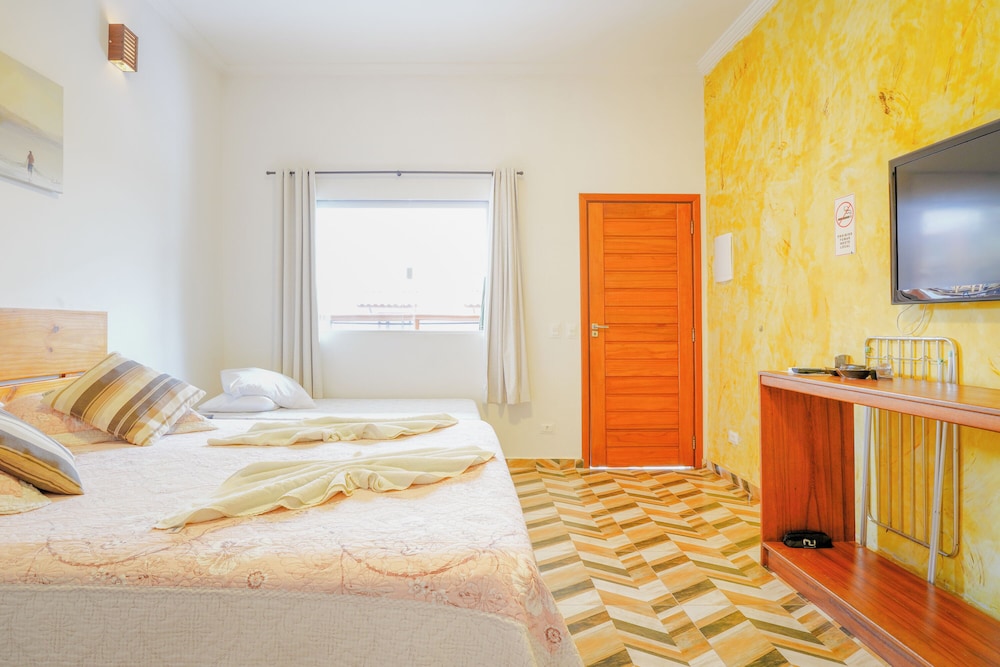 velinn pousada toca do guaiamum