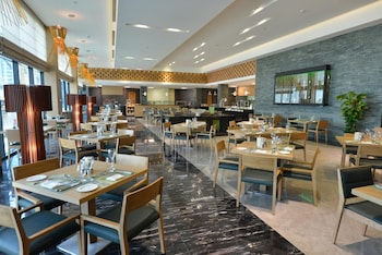ramee grand hotel and spa