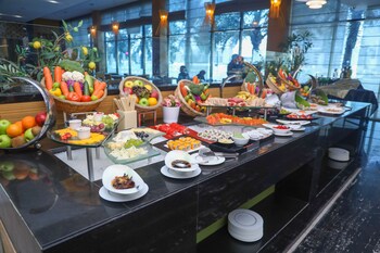 ramee grand hotel and spa
