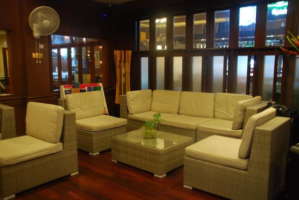 rattana beach hotel