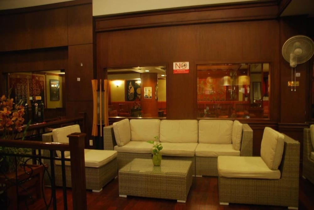 rattana beach hotel
