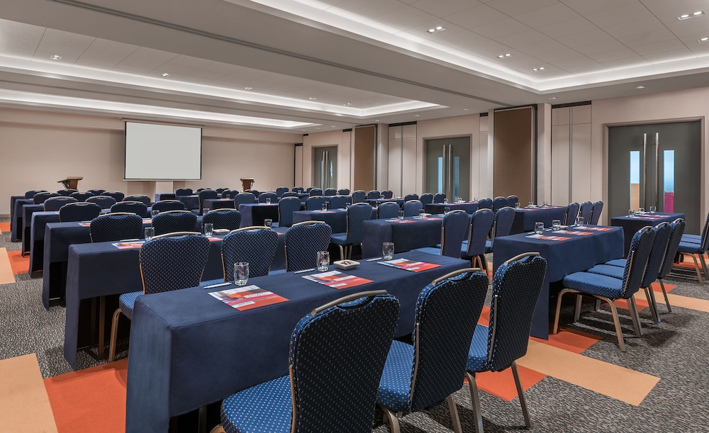 park inn by radisson clark