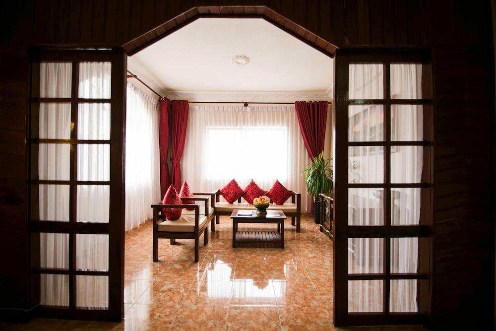 reaksmey chanreas hotel