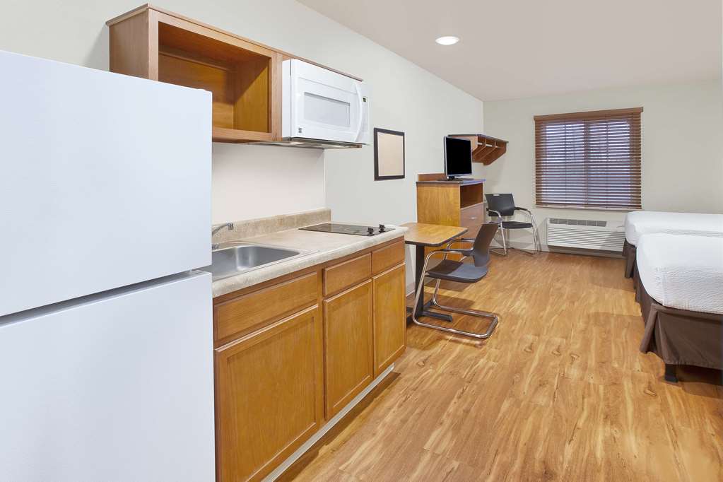 woodspring suites columbus urbancrest