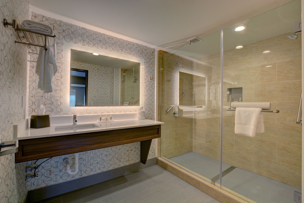 holiday inn salem by ihg