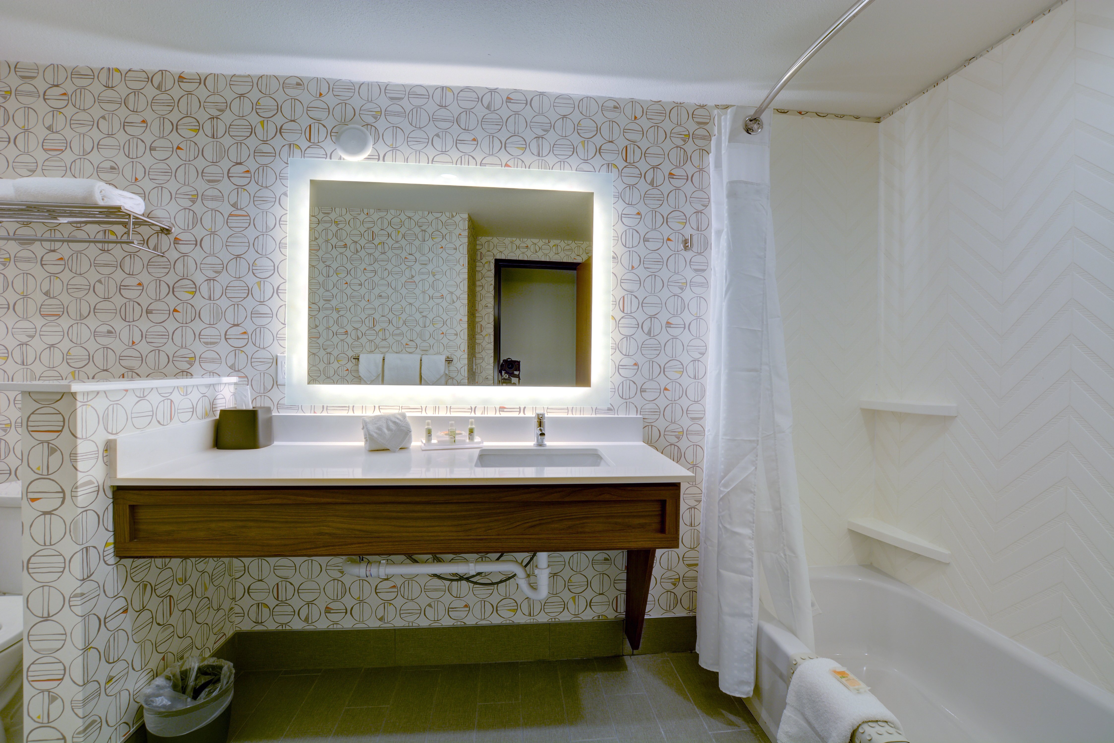 holiday inn salem by ihg