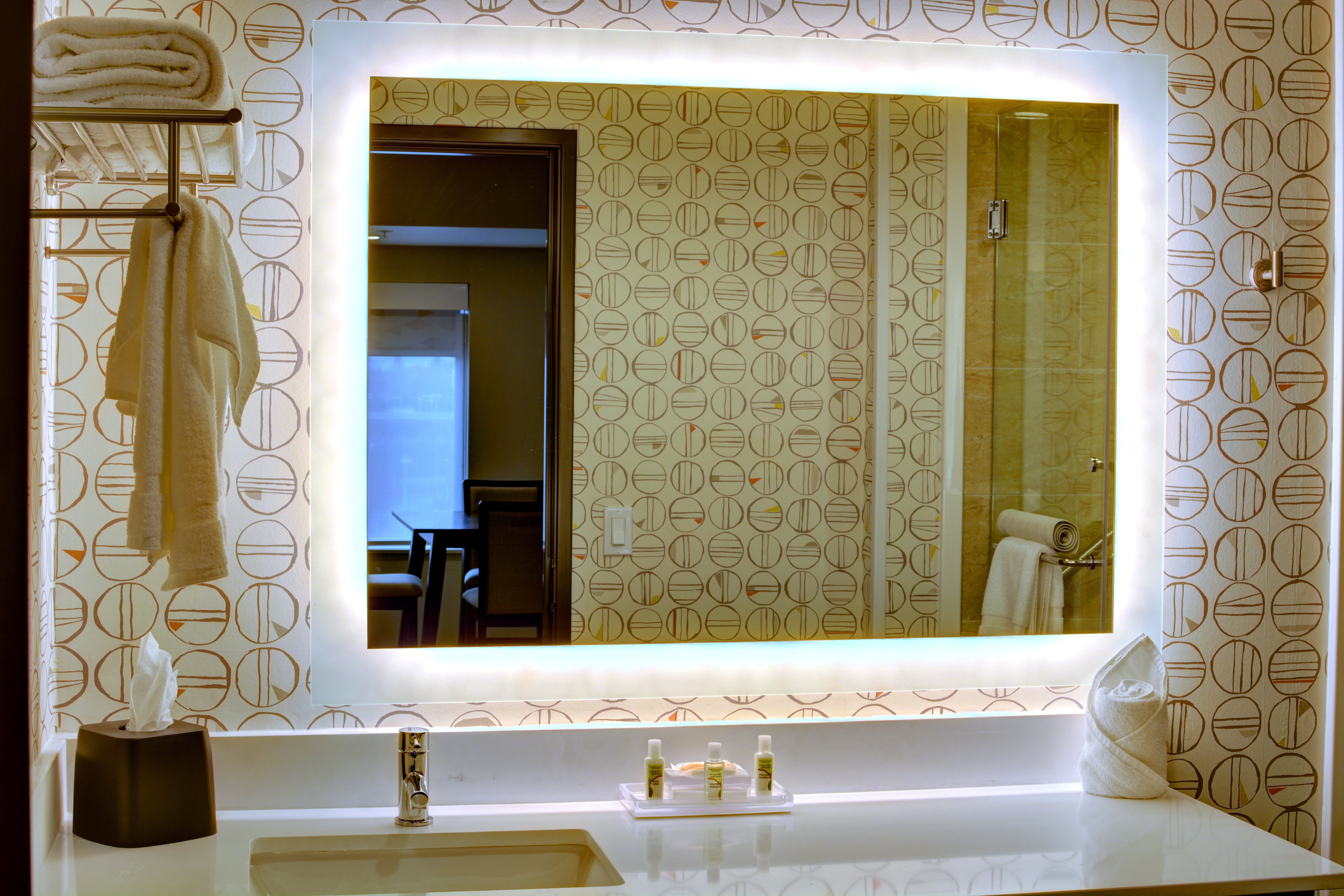 holiday inn salem by ihg
