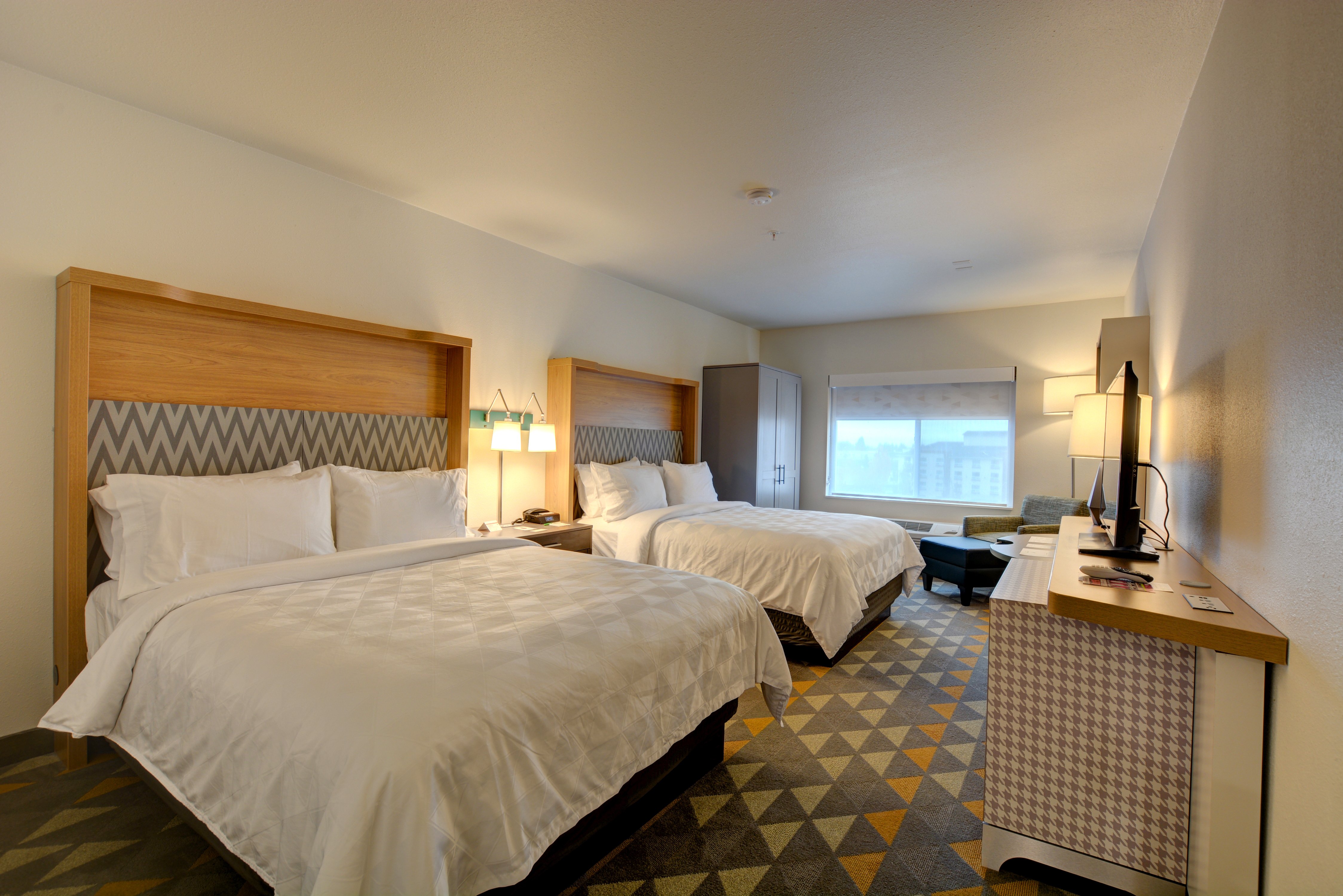 holiday inn salem by ihg