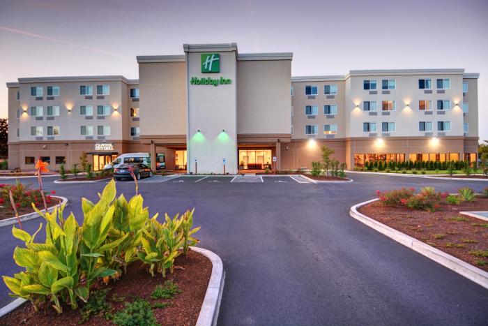 holiday inn salem by ihg