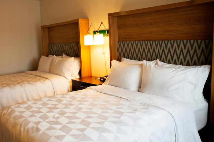 holiday inn salem by ihg