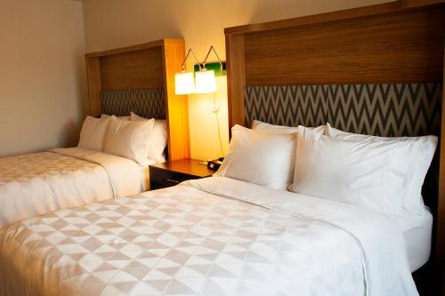 holiday inn salem by ihg