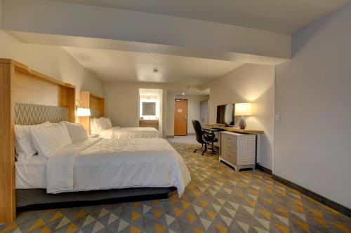 holiday inn salem by ihg