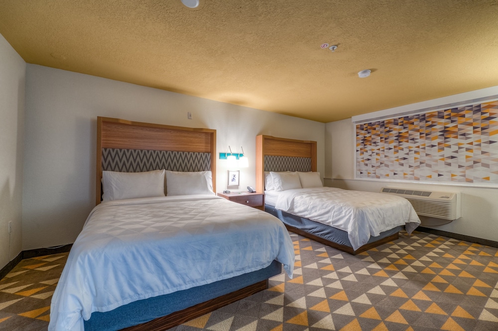 holiday inn tacoma mall by ihg