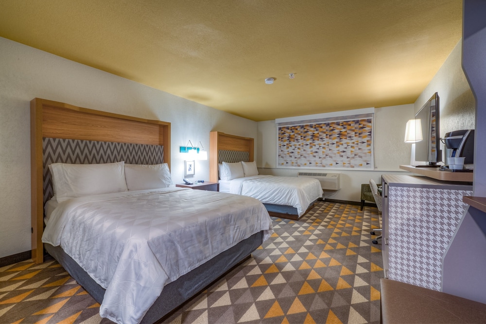holiday inn tacoma mall by ihg