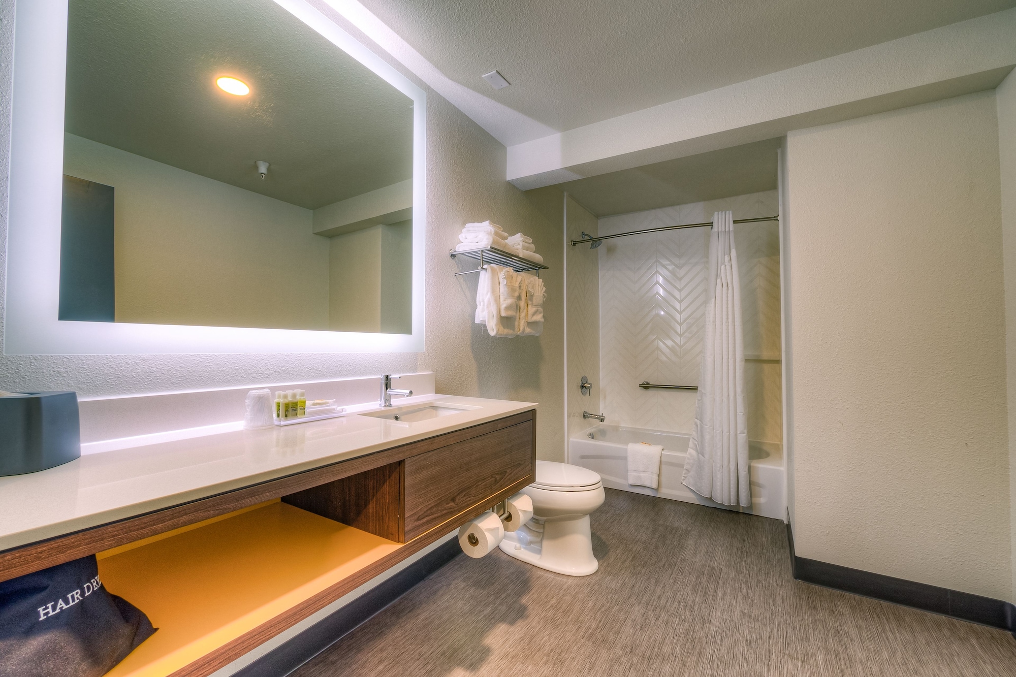 holiday inn tacoma mall by ihg