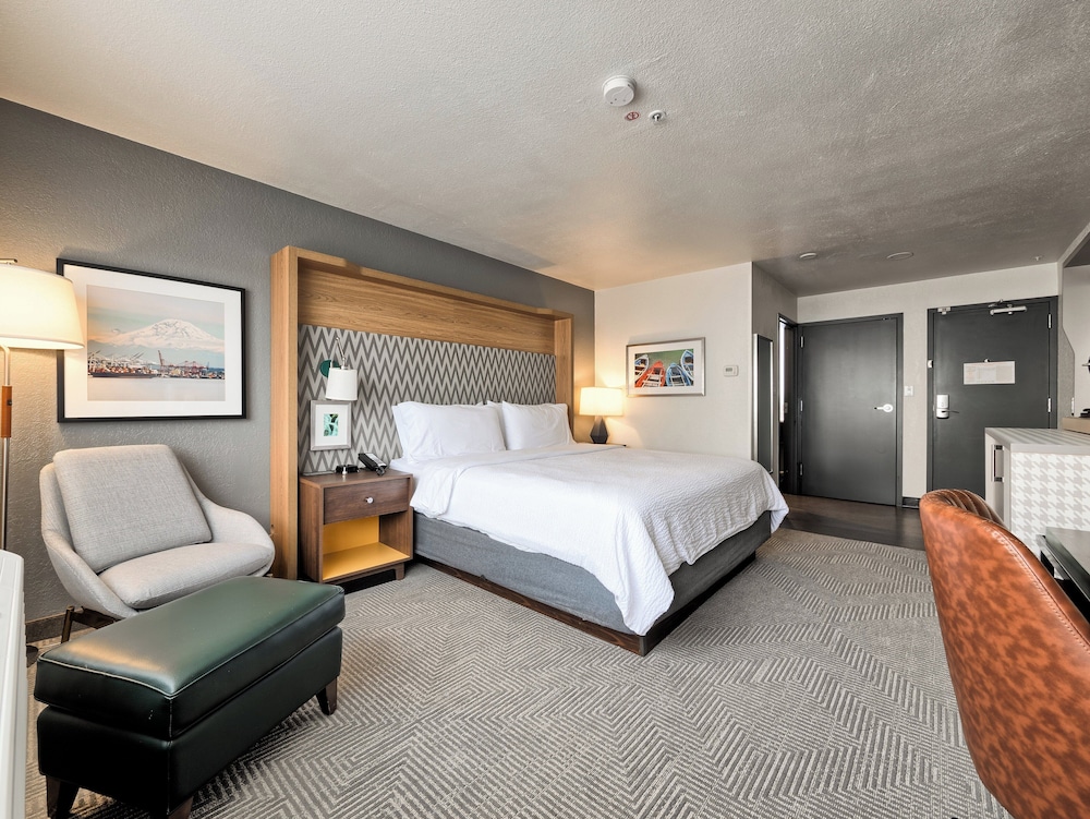 holiday inn tacoma mall by ihg