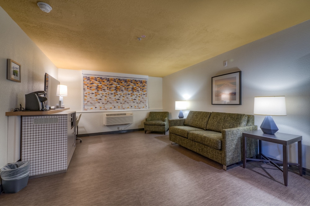 holiday inn tacoma mall by ihg