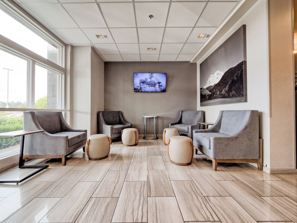 holiday inn tacoma mall by ihg