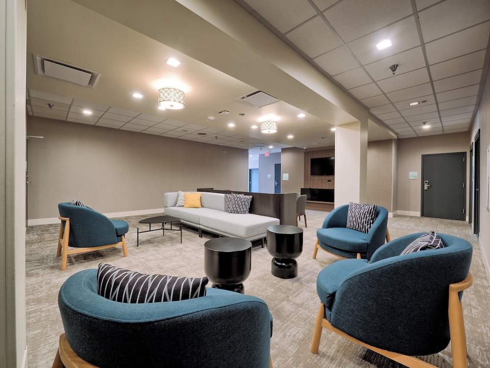 holiday inn tacoma mall by ihg