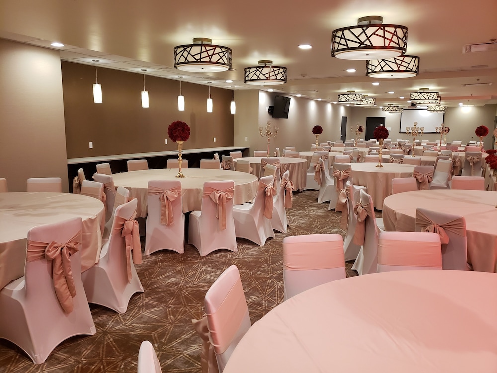 holiday inn tacoma mall by ihg