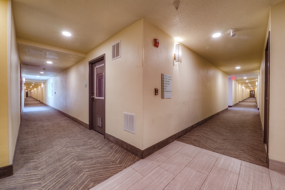holiday inn tacoma mall by ihg