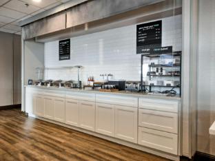 holiday inn tacoma mall by ihg