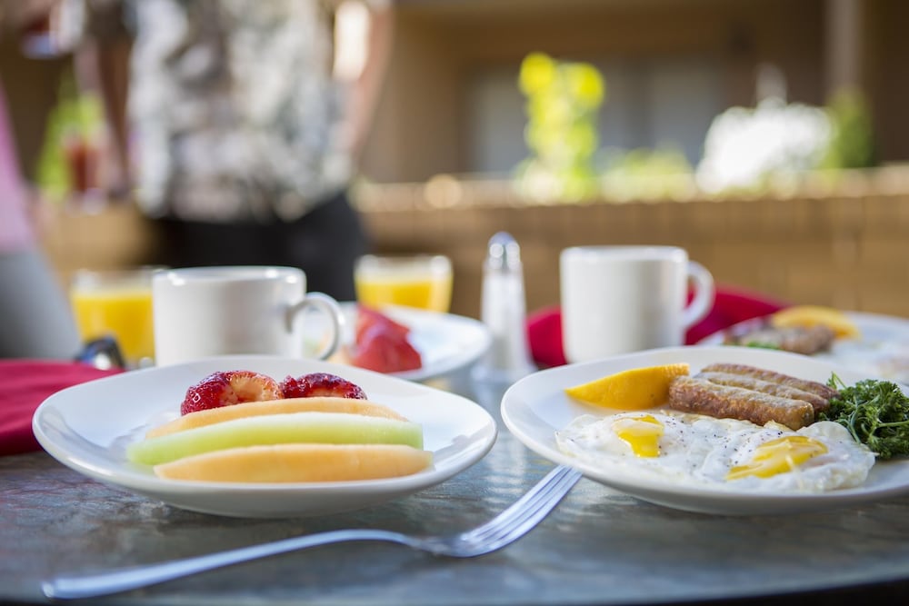 red lion hotel yakima center