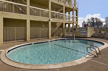 red roof inn stockton