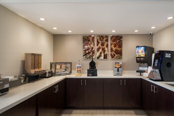 red roof inn stockton