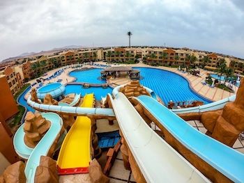 regency plaza aqua park and spa