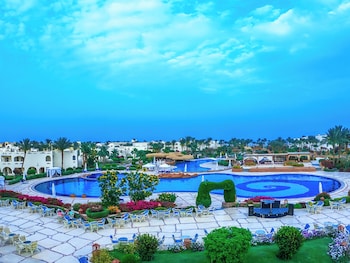 regency plaza aqua park and spa