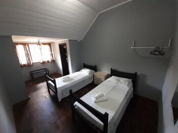 pousada vista do lago