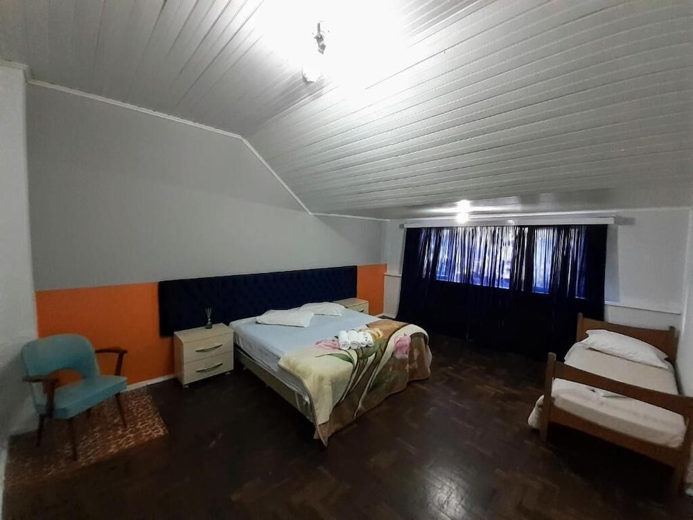 pousada vista do lago