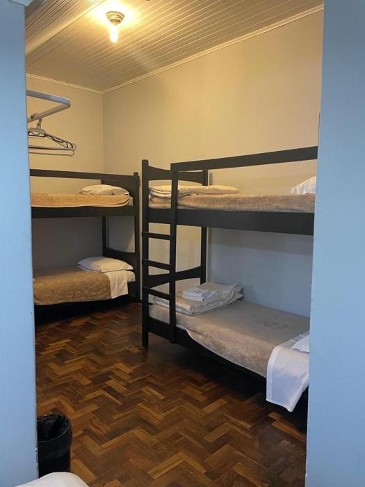 pousada vista do lago