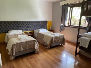 pousada vista do lago