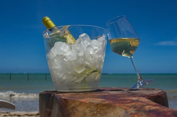 Pousada Marceneiro,Bitingui Beach>>Barra De Santo Antonio,3 star
