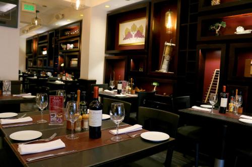 hotel sommelier boutique