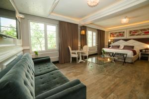 hotel sommelier boutique