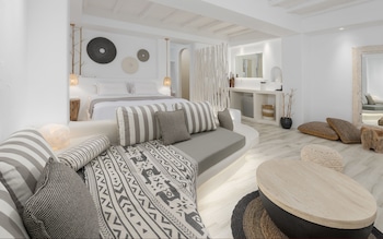 iliada suites adults only