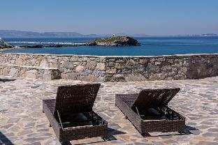 iliada suites adults only