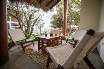 pacaya lodge and spa