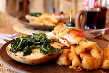 pacaya lodge and spa